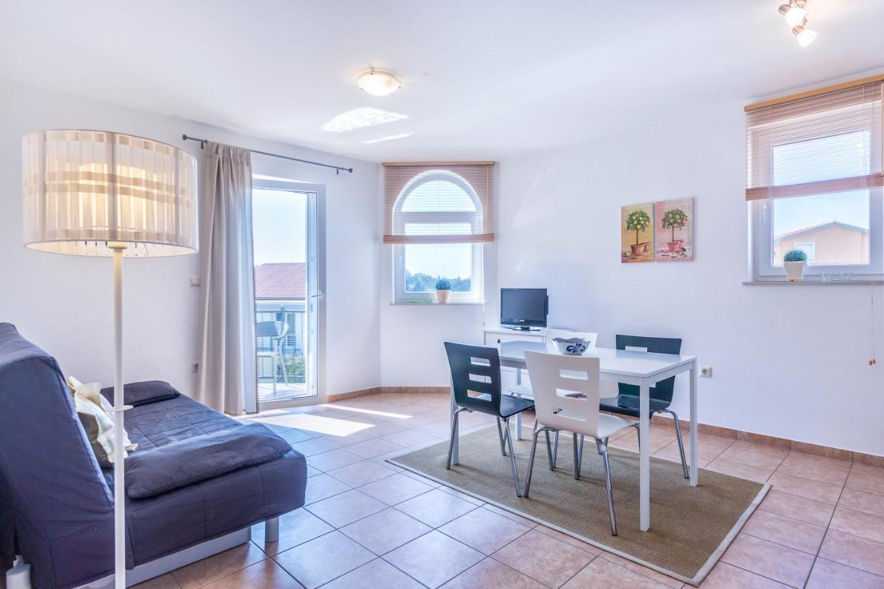 Pinia Apartment Medulin Exterior photo